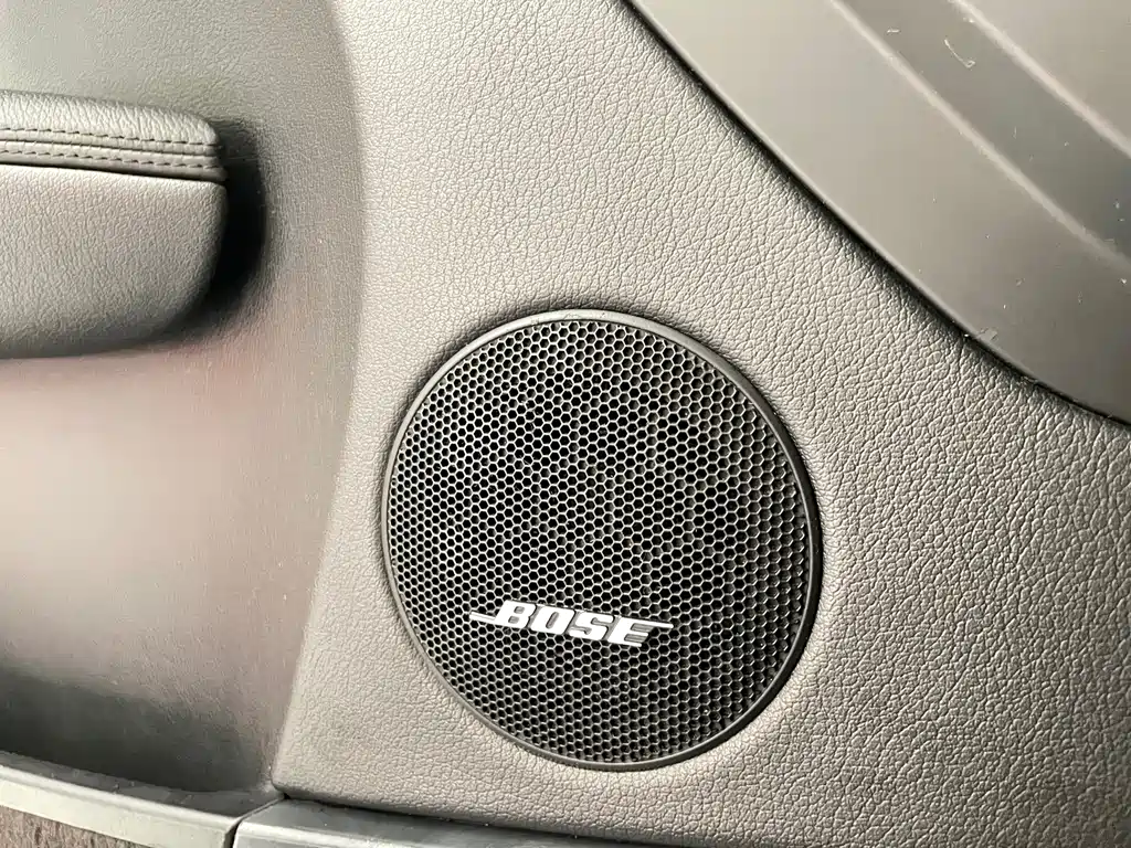 Porsche Cayenne 2010 — фото 26