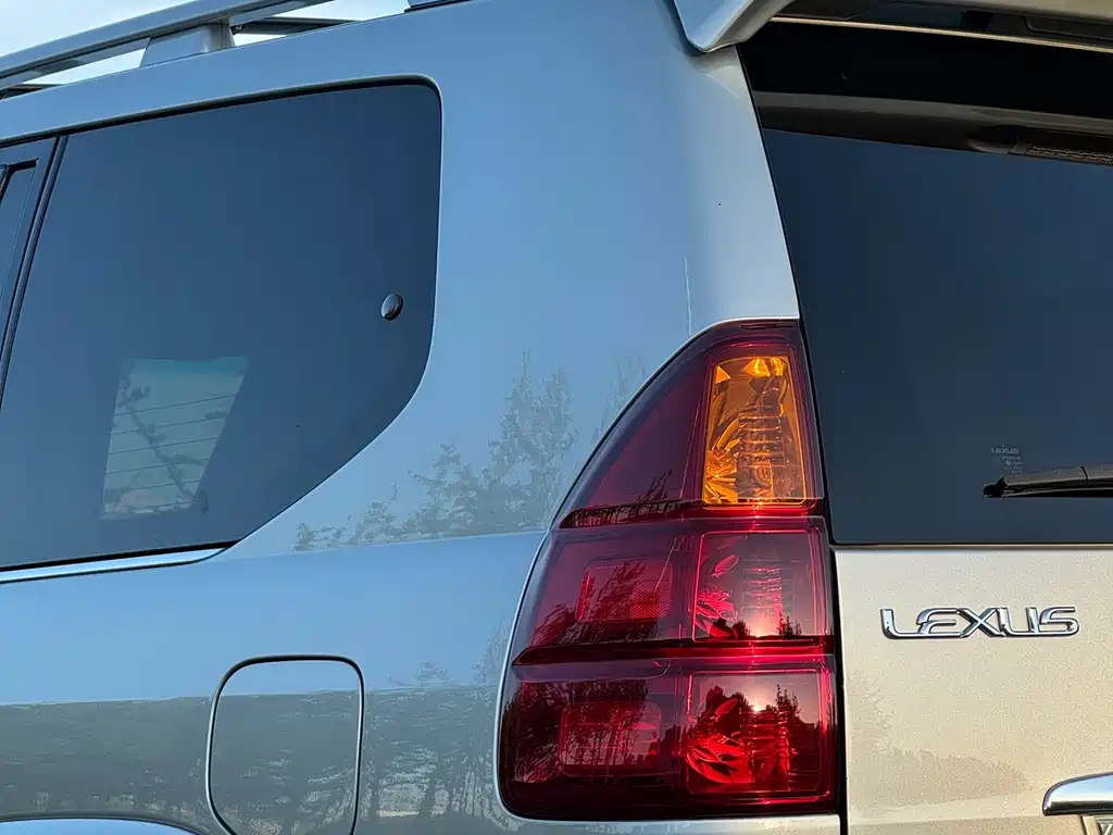 Lexus GX 2005 — фото 6