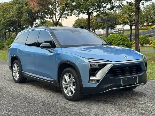NIO ES8 2019