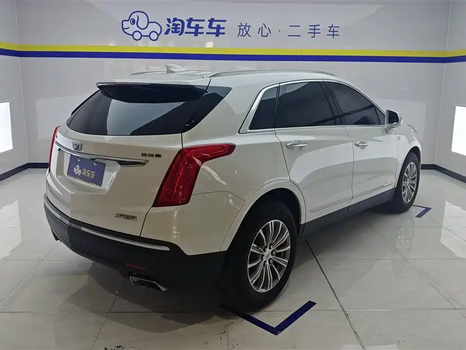 Cadillac XT5 2018 — фото 3
