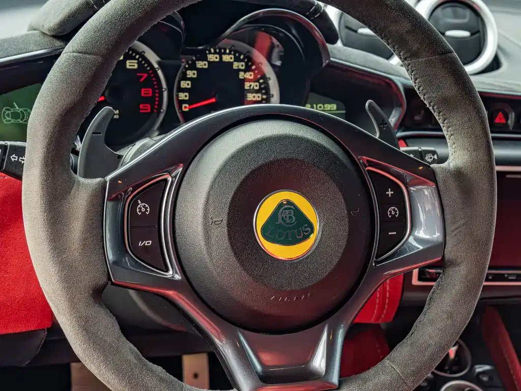 Lotus Evora 2022 — фото 13