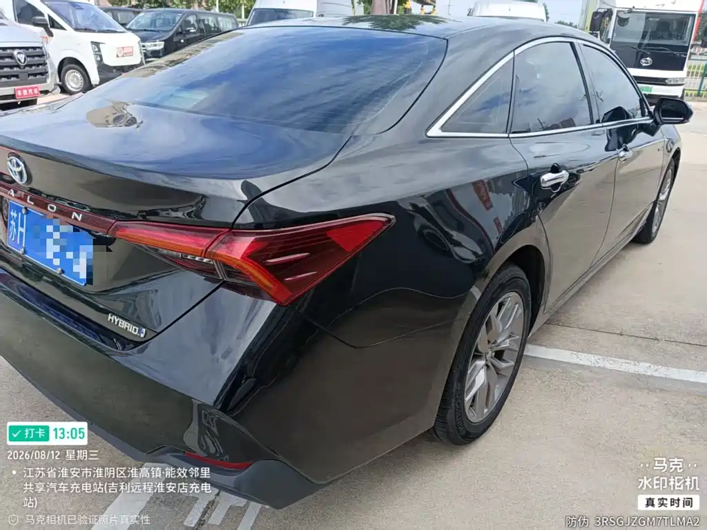 Toyota Avalon 2022 — фото 13