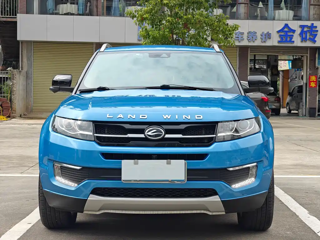 Landwind X7 2017 — фото 2