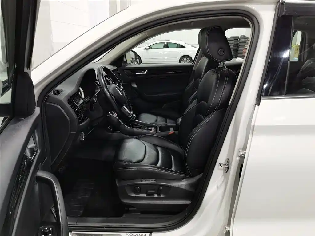 Skoda Kodiaq 2018 — фото 10