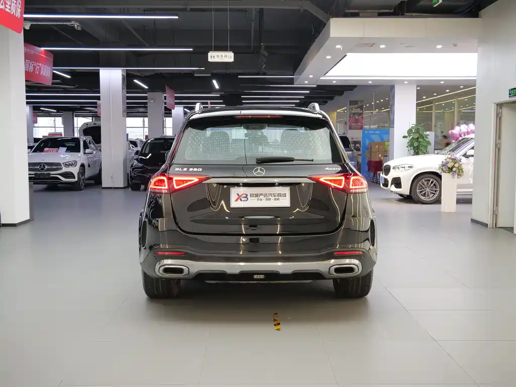 Mercedes-Benz GLE 2019 — фото 12