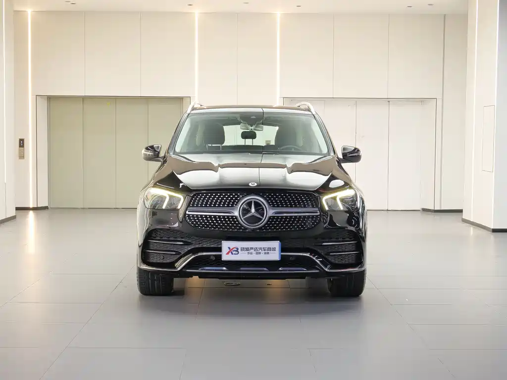 Mercedes-Benz GLE 2019 — фото 2