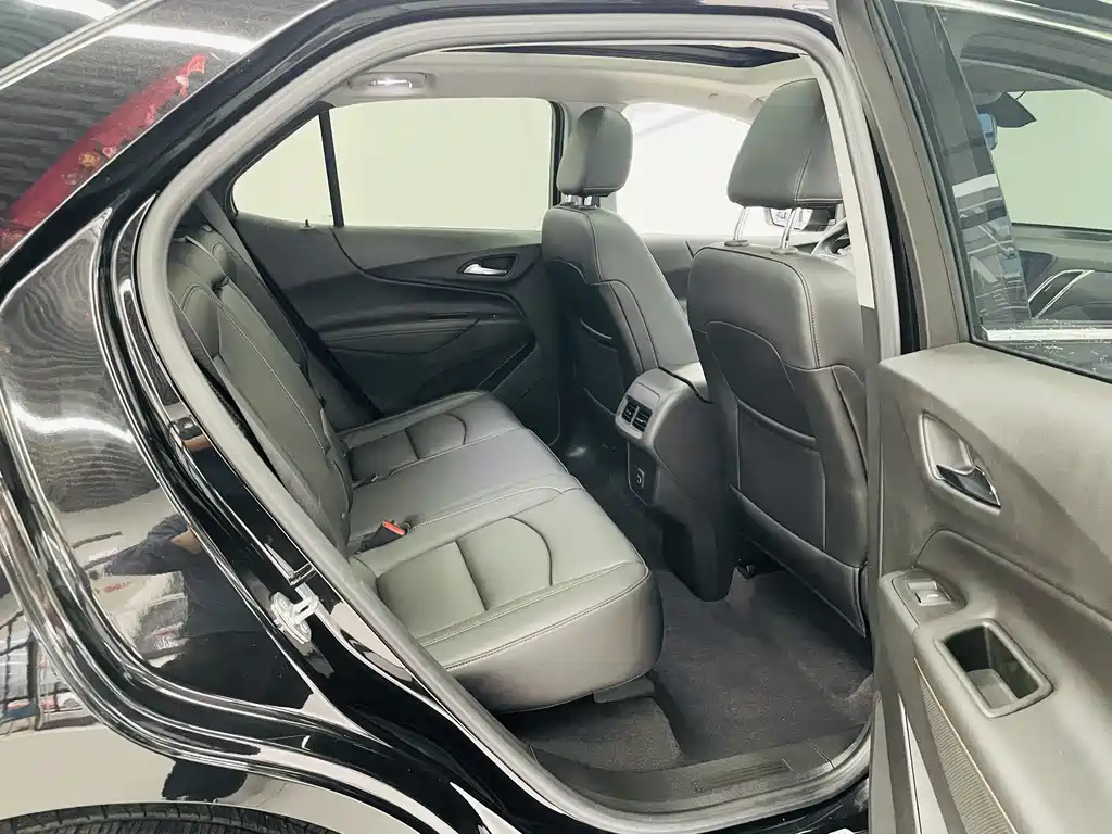 Chevrolet Equinox 2020 — фото 12
