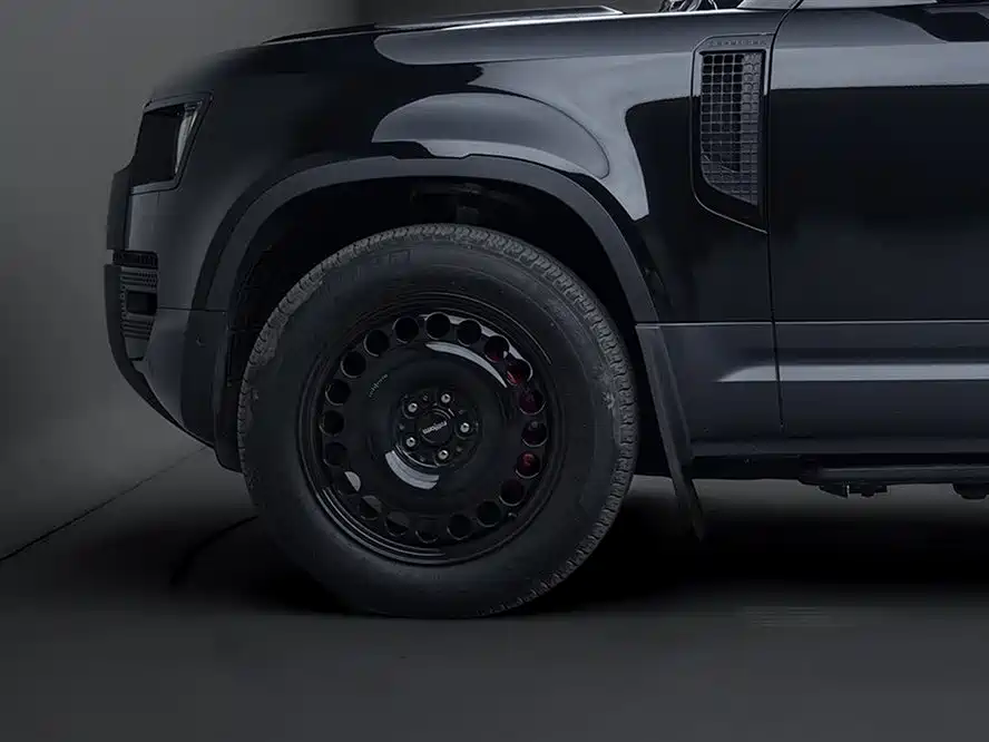 Land Rover Defender 2023 — фото 5