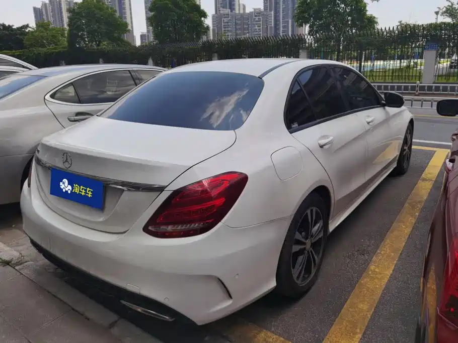 Mercedes-Benz C-Class 2016
