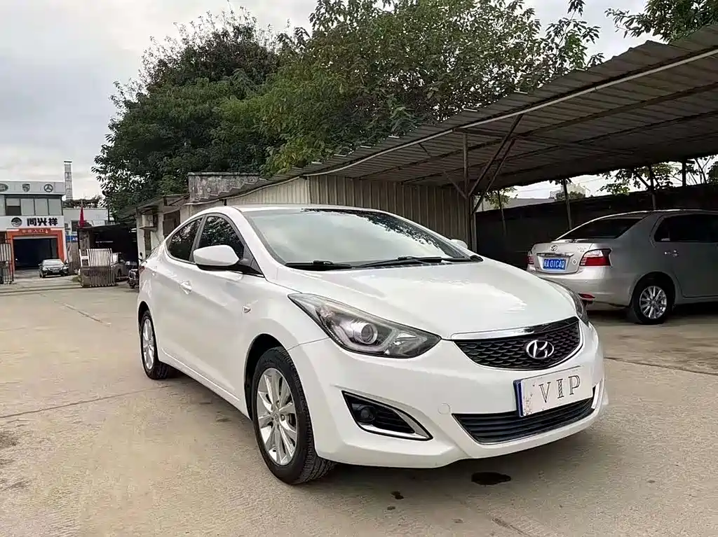 Hyundai Elantra Langdong 2017 — фото 3