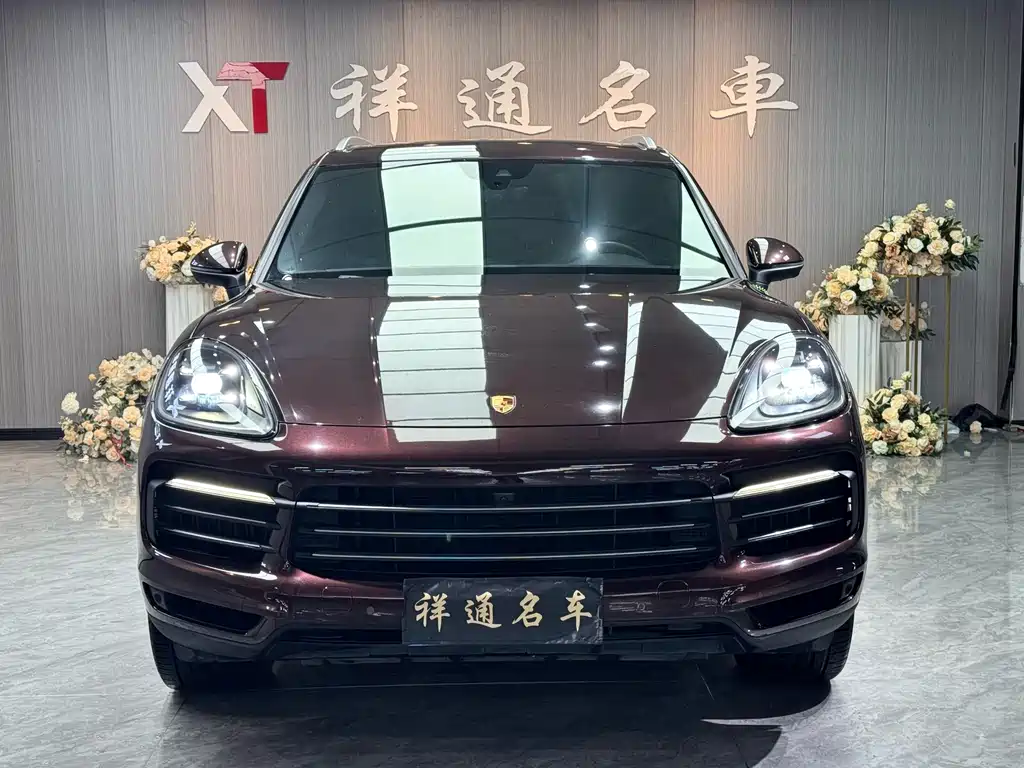 Porsche Cayenne 2018 — фото 2