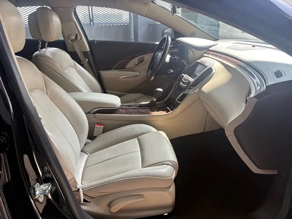 Buick LaCrosse 2015 — фото 14