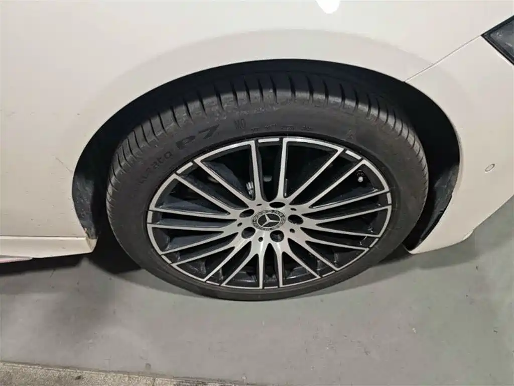 Mercedes-Benz C-Class 2023 — фото 13
