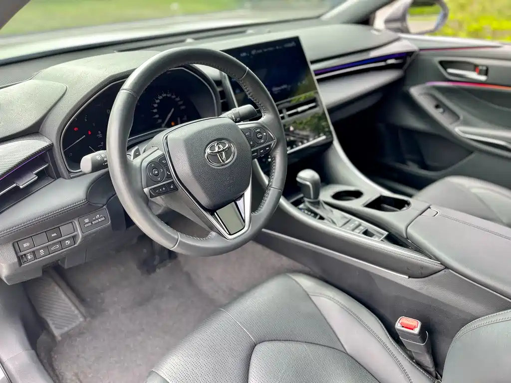 Toyota Avalon 2023 — фото 13