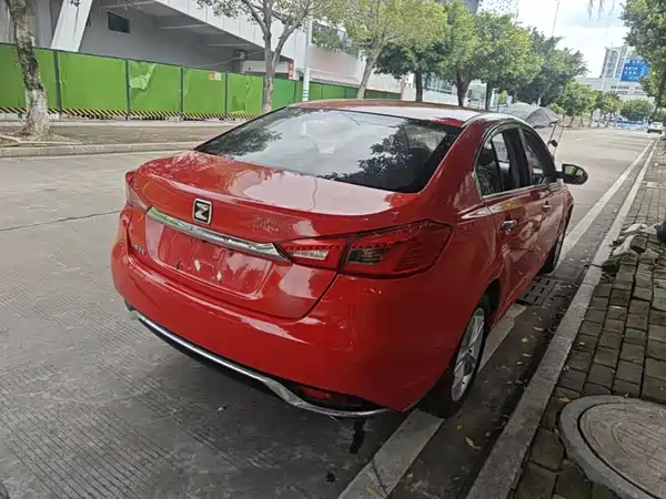 Zotye Z500 2015