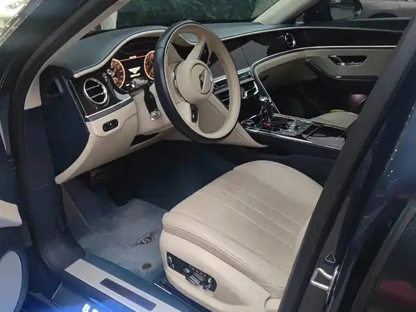Bentley Flying Spur 2021