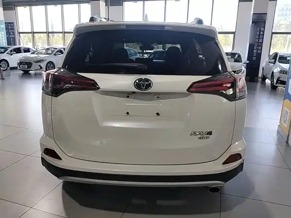 Toyota RAV4 2018