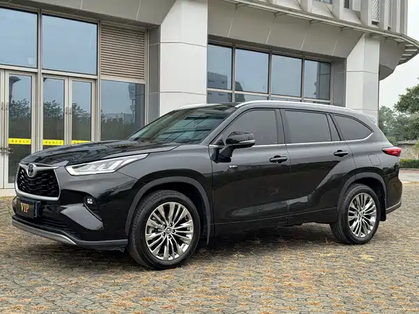 Toyota Highlander 2024