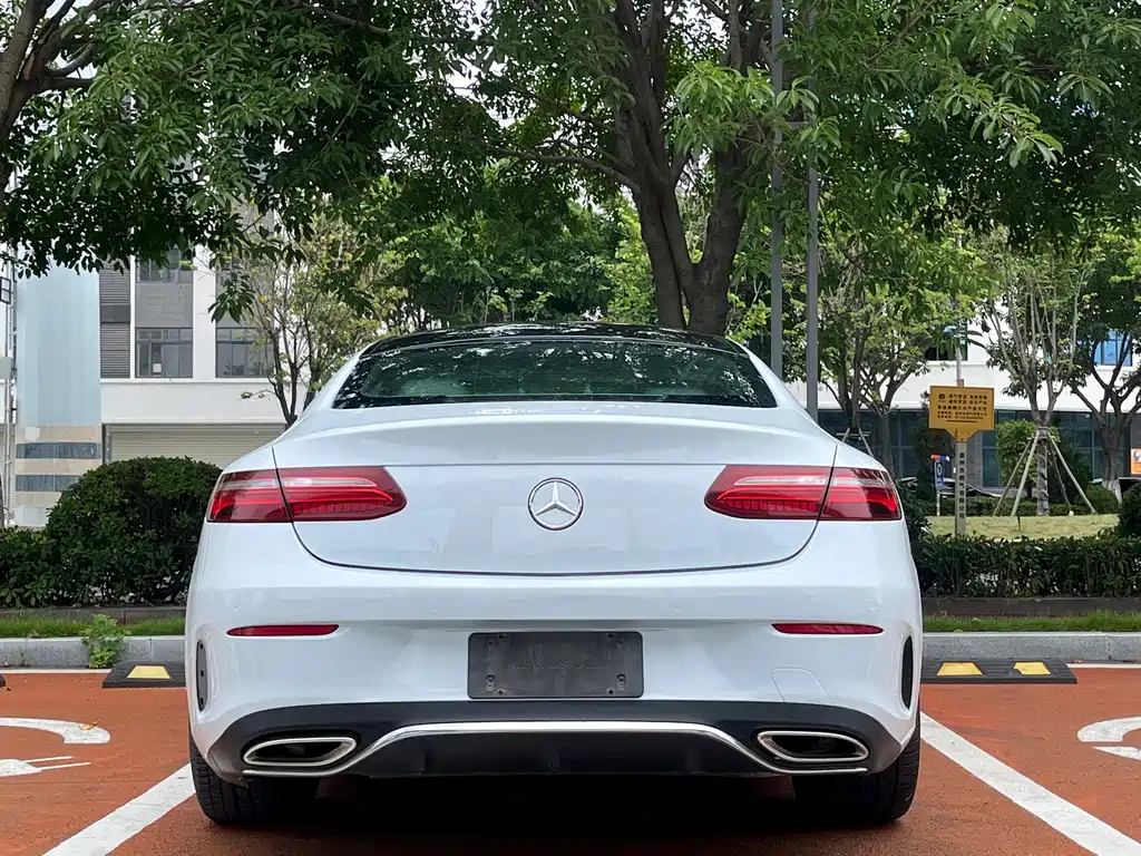 Mercedes-Benz E-Class 2017 — фото 8