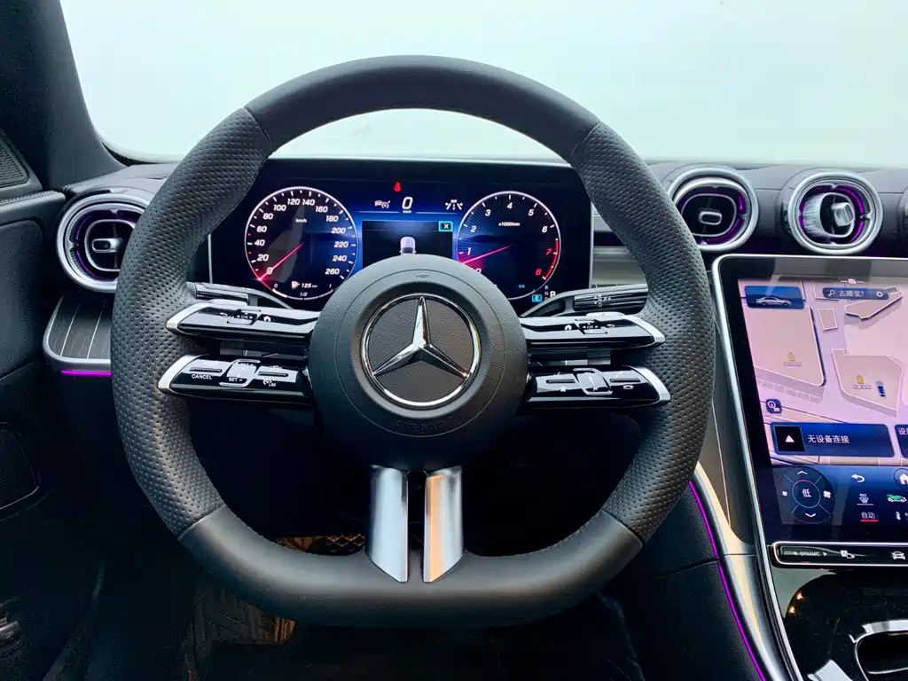 Mercedes-Benz C-Class 2023 — фото 19