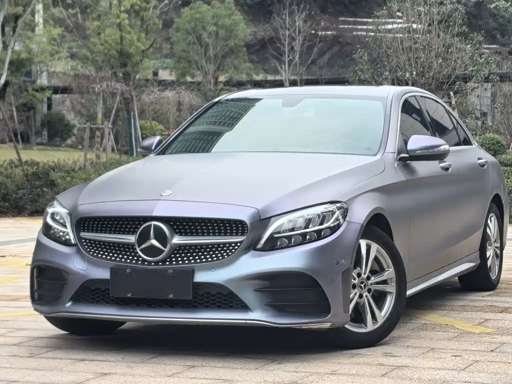 Mercedes-Benz C-Class 2020