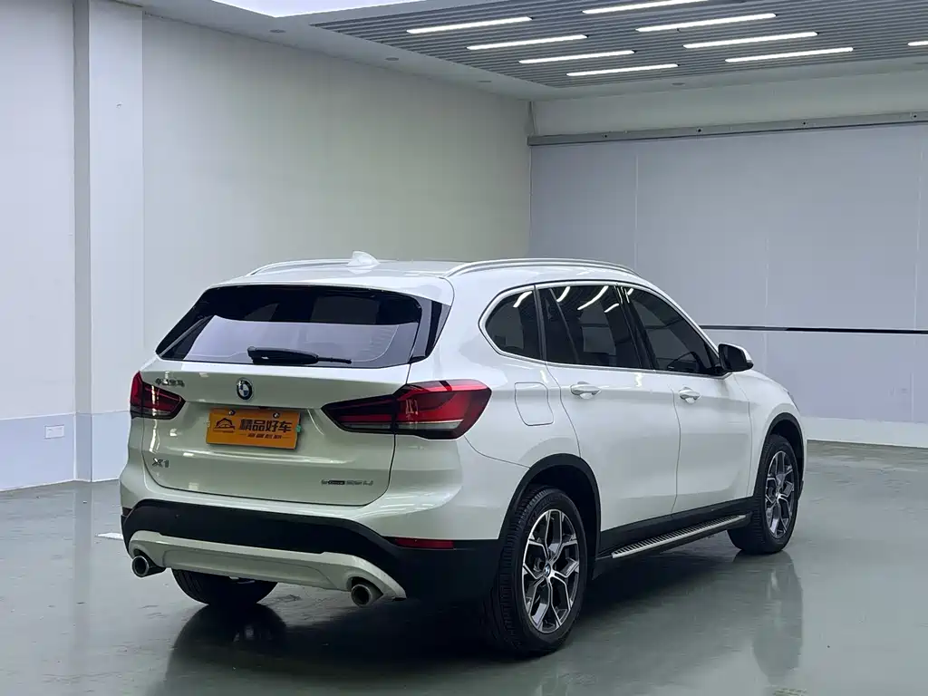 BMW X1 2021 — фото 14