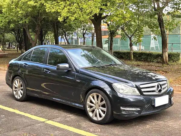 Mercedes-Benz C-Class 2013