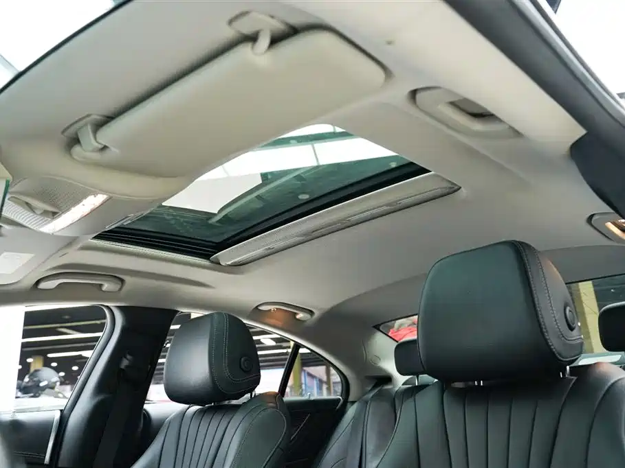 Mercedes-Benz CLS 2020 — фото 14
