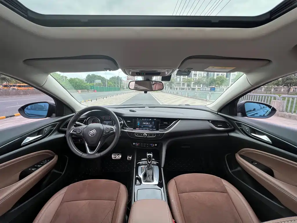 Buick Regal 2019 — фото 19