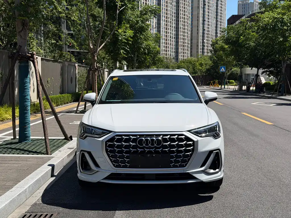 Audi Q3 2024