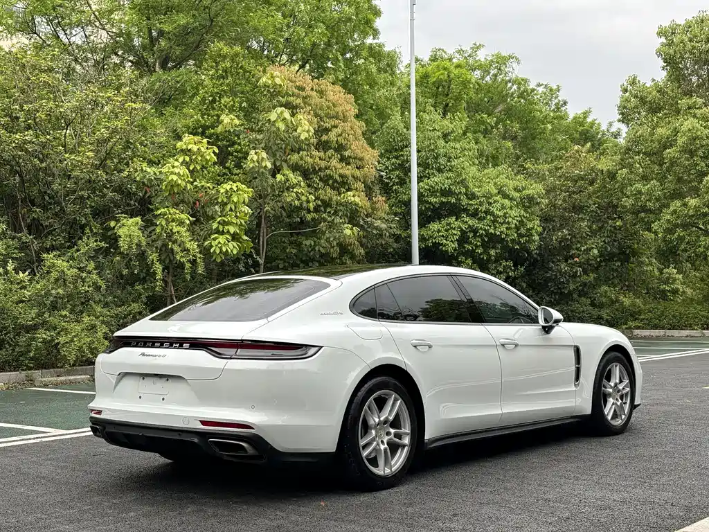 Porsche Panamera 2024 — фото 13