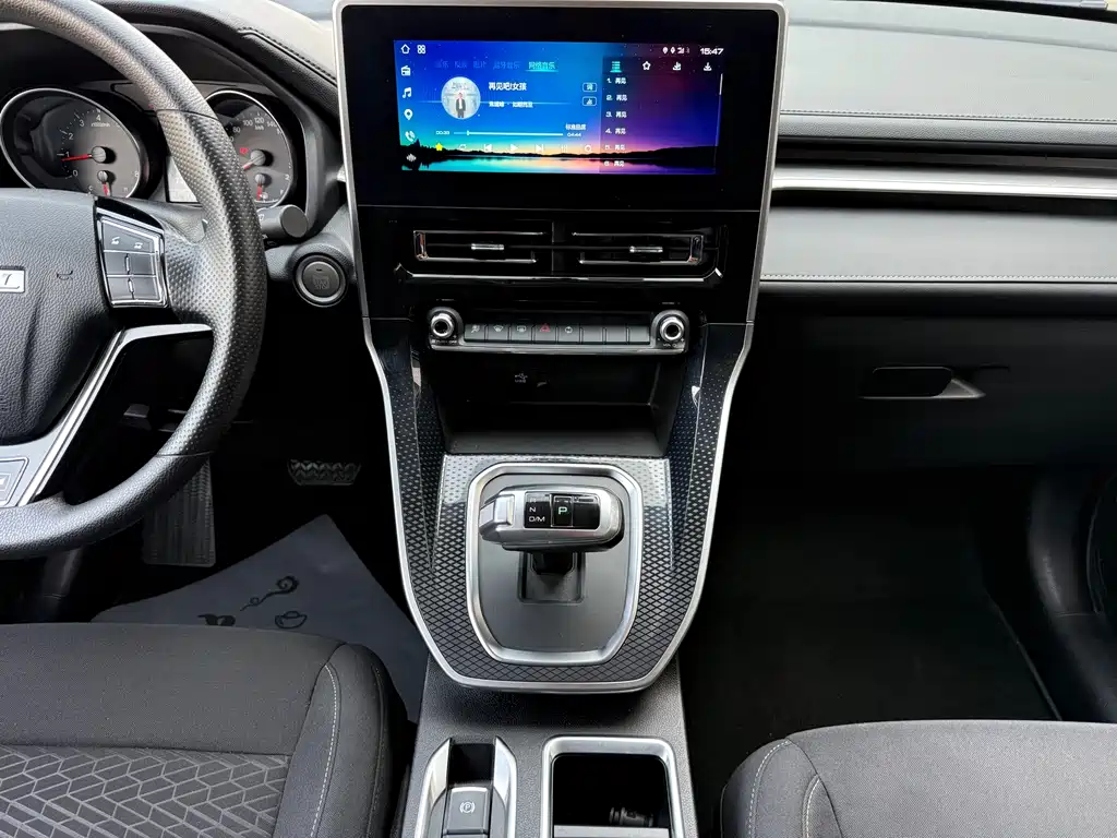 Haval M6 2023 — фото 13