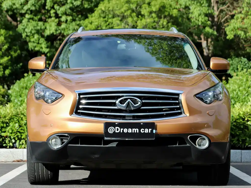 Infiniti QX70 2014 — фото 2