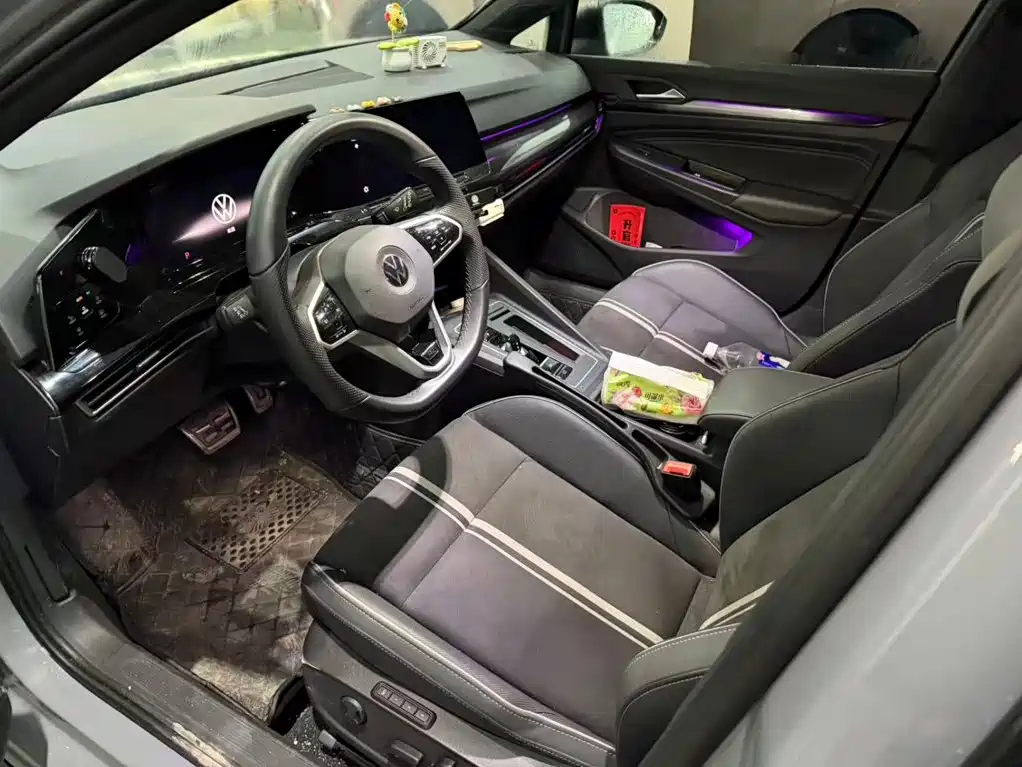 Volkswagen Golf 2022