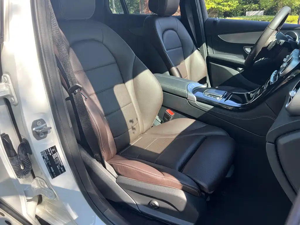 Mercedes-Benz GLC 2020