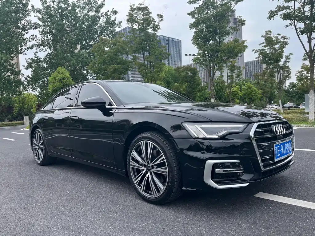 Audi A6L 2025 — фото 3