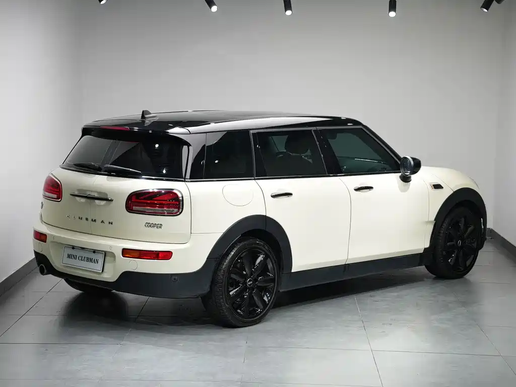 MINI Clubman 2020 — фото 9