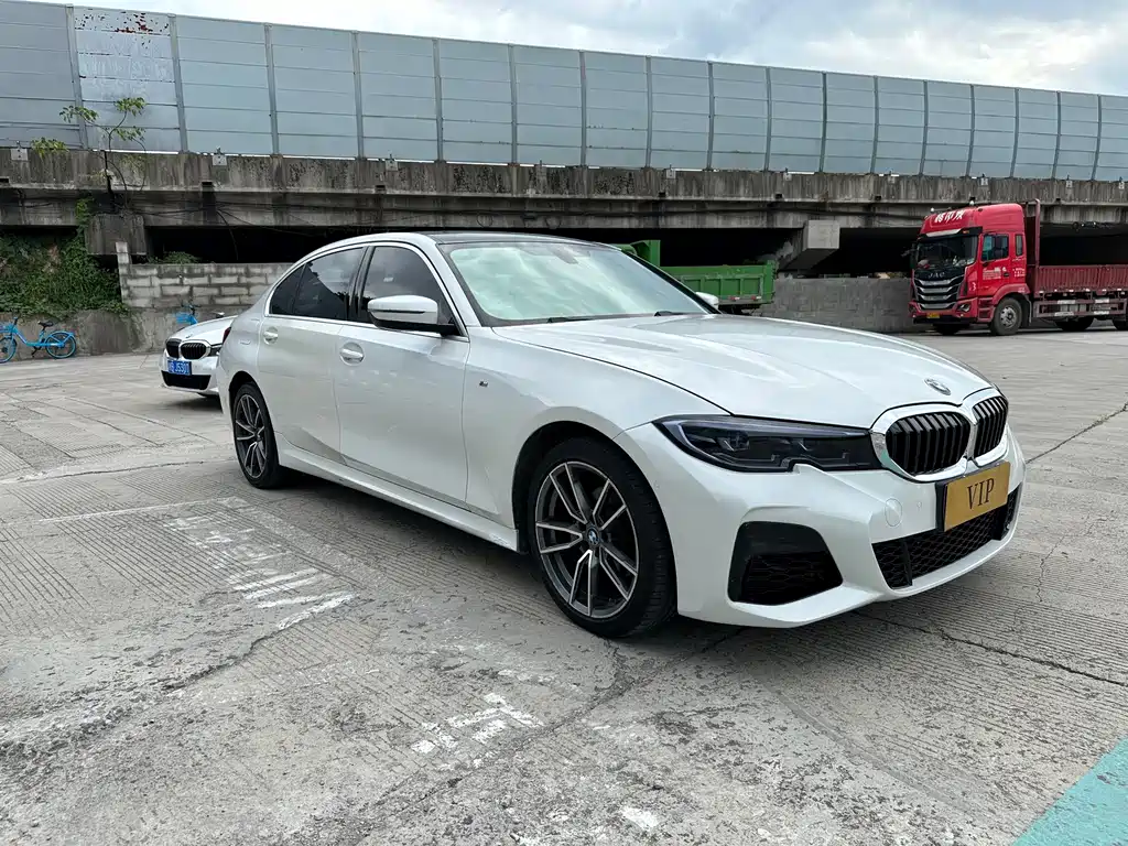 BMW 3 Series 2020