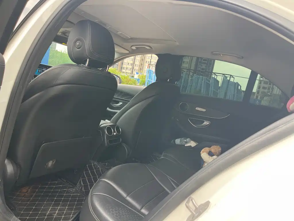 Mercedes-Benz C-Class 2018