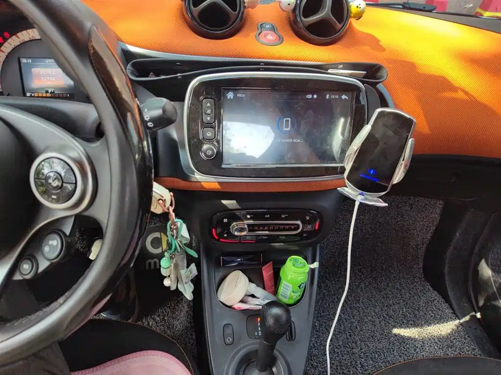 smart Fortwo 2017 — фото 9