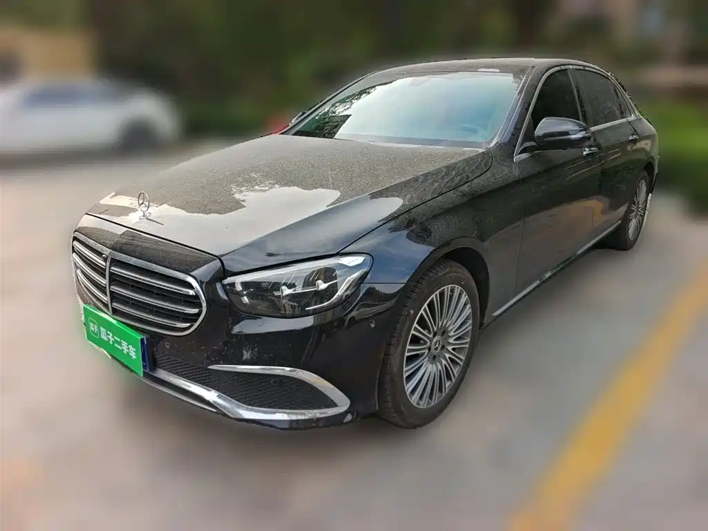 Mercedes-Benz E-Class 2022