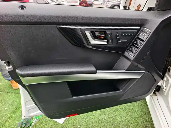 Mercedes-Benz GLK-Class 2014