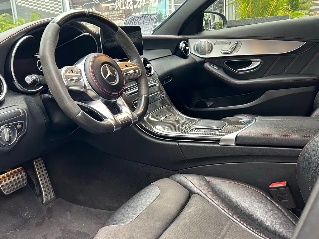 Mercedes-Benz C-Class AMG 2020 — фото 4