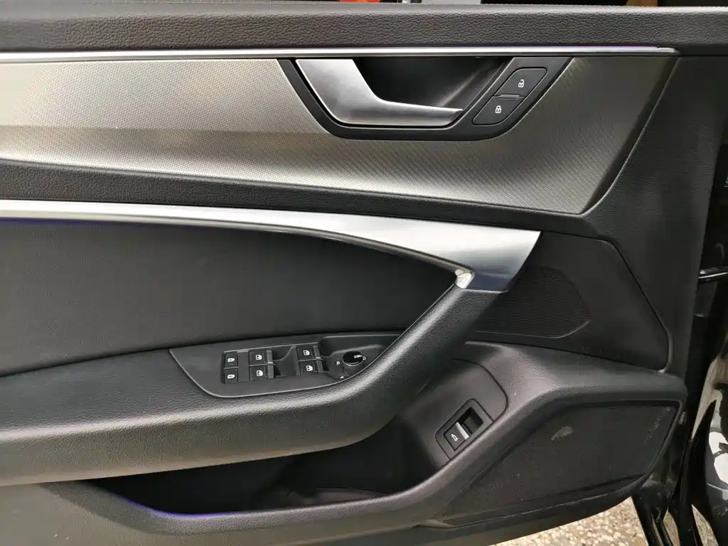 Audi A6L 2020 — фото 9