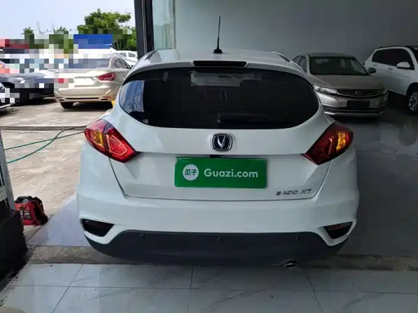 Changan Eado XT 2016