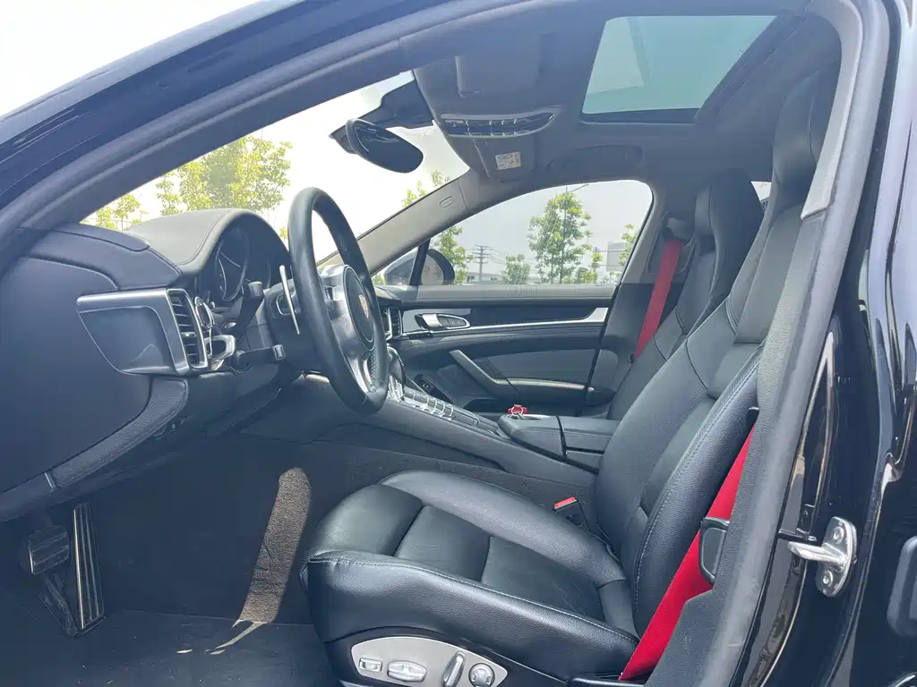 Porsche Panamera 2016 — фото 13
