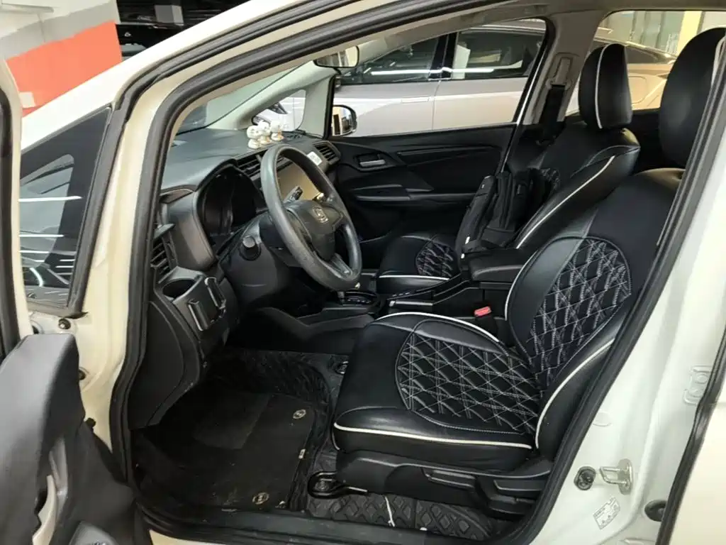 Honda Fit 2018 — фото 15