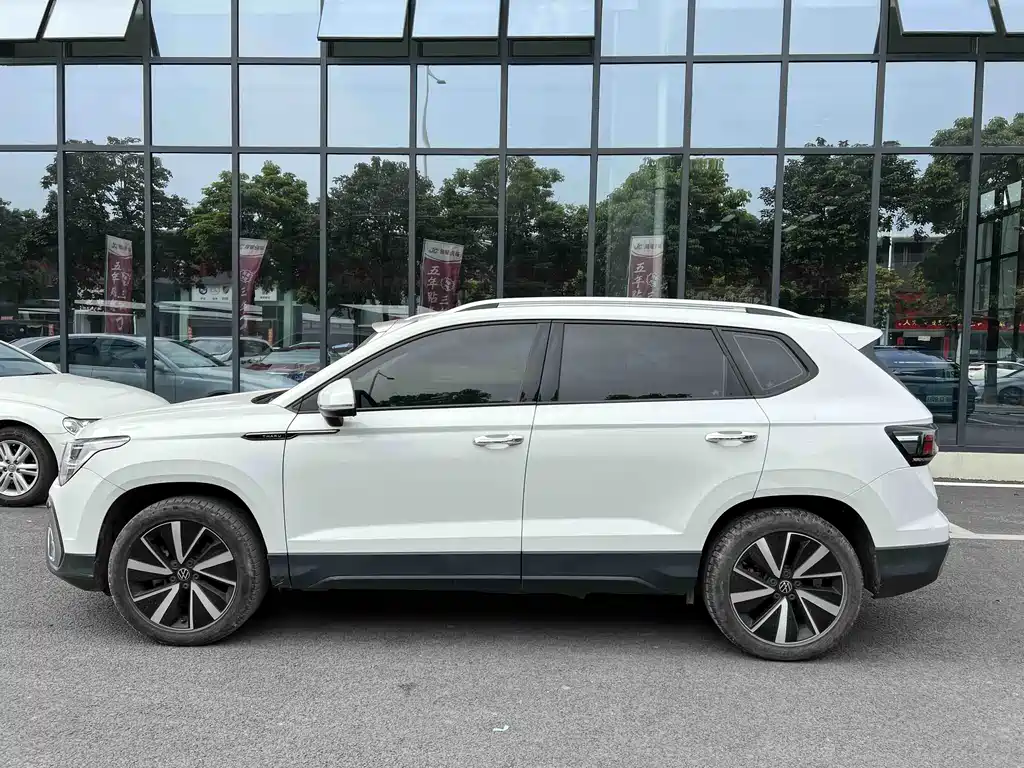 Volkswagen Tharu 2023