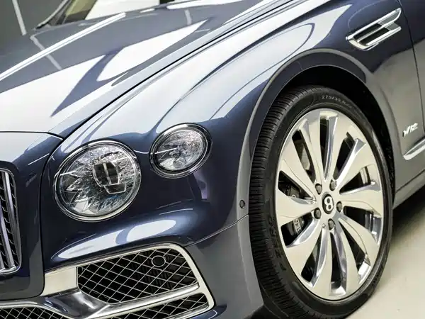 Bentley Flying Spur 2021