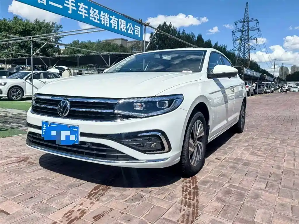 Volkswagen Bora 2023